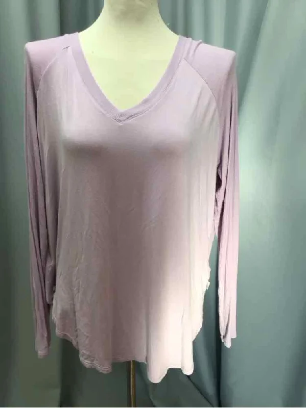 EDDIE BAUER SIZE LARGE Ladies TOP