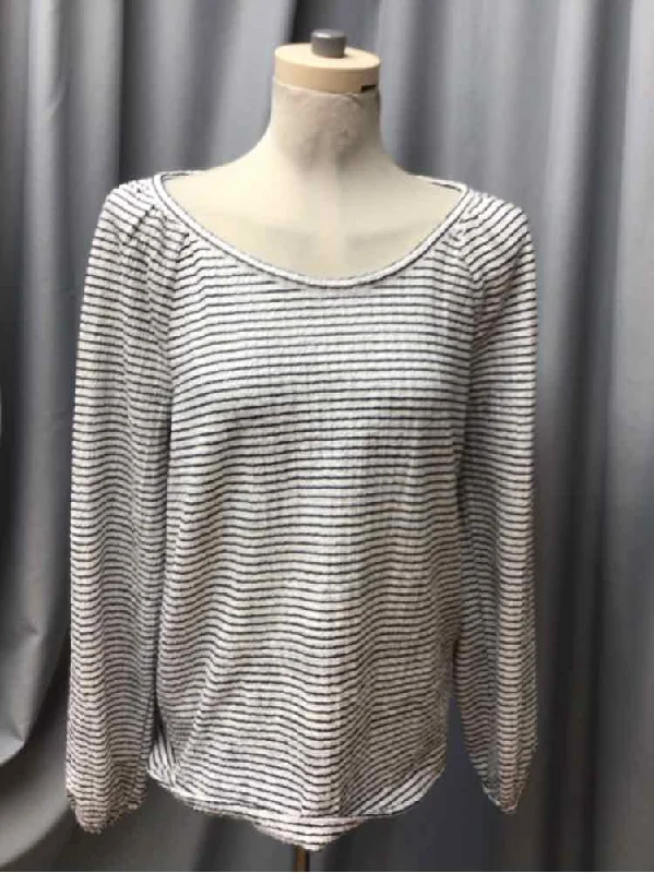 LOFT SIZE LARGE Ladies TOP